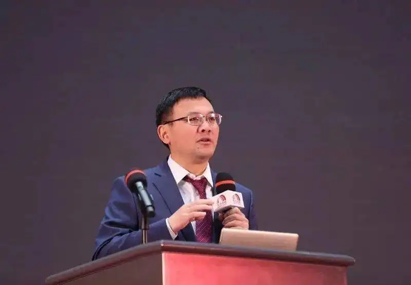 东方雨虹李卫国:不要浪费了一切真正的“危机”