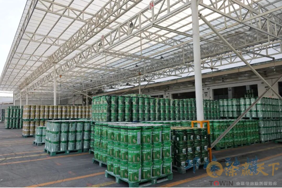 1764145976861754.png image.png